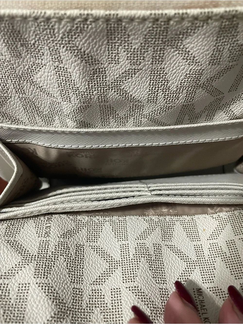Michael Kors Cream Logo Crossbody Bag. New. Classy.